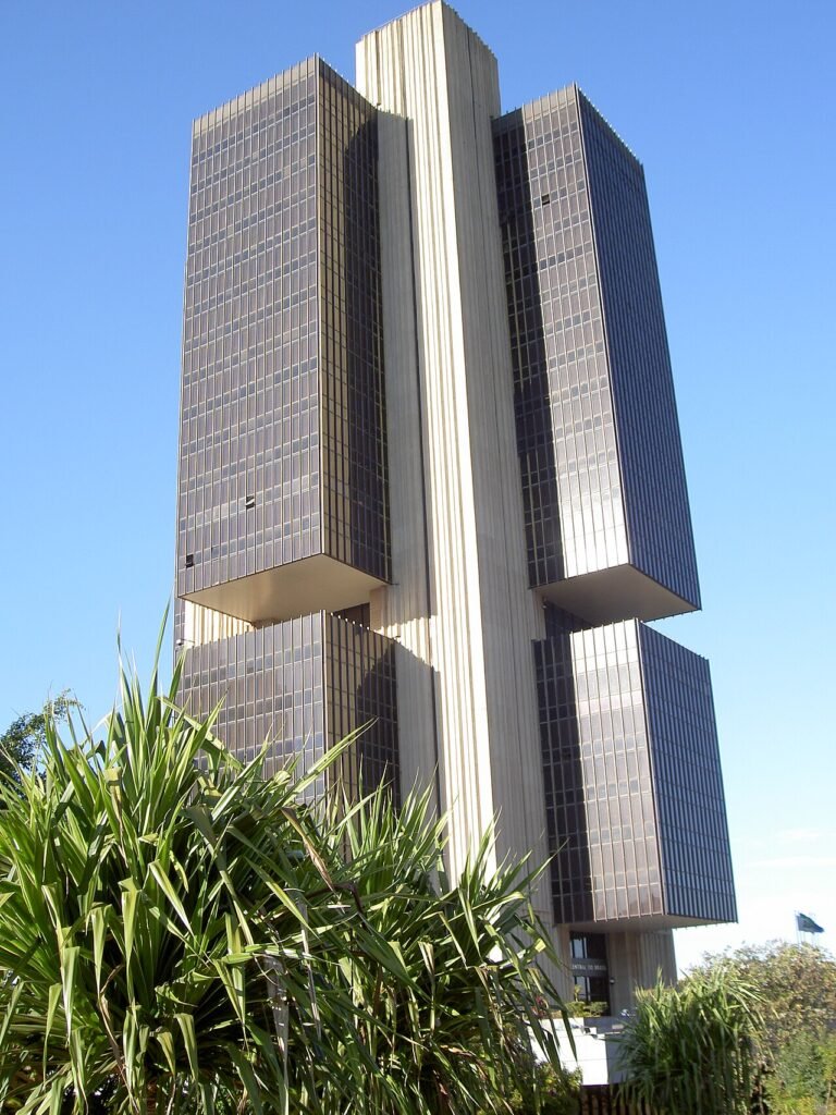 Bitcoin 2026 - banco central e criptomoeda como alternativas no cenario financeiro brasileiro